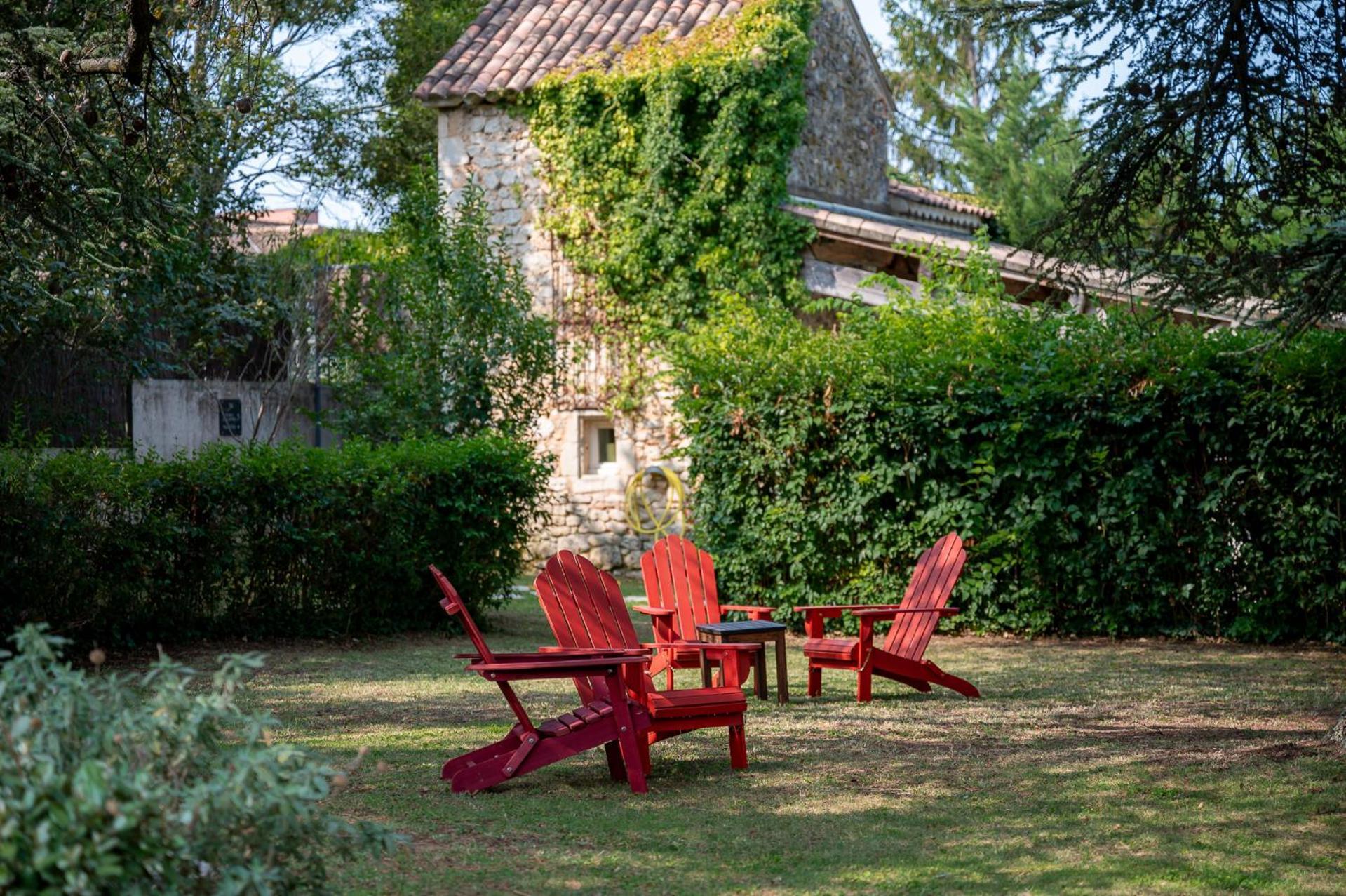 Villa Augusta Saint-Paul-Trois-Châteaux Exteriör bild